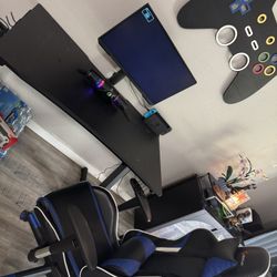 Gaming Desk Chair And Monitor 