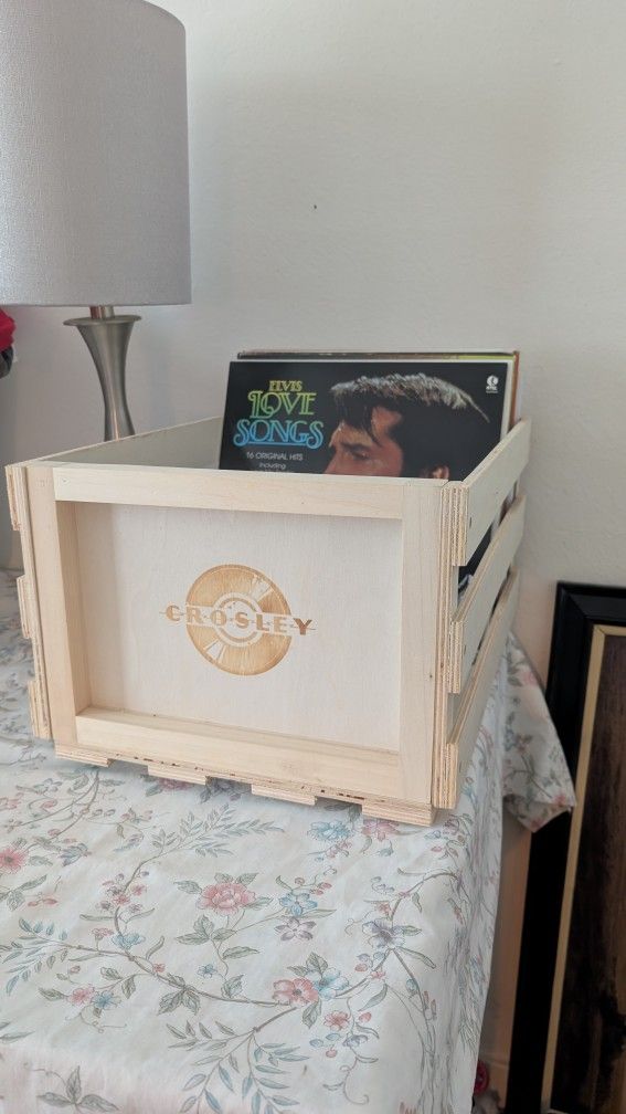 Vinyl Record Holder