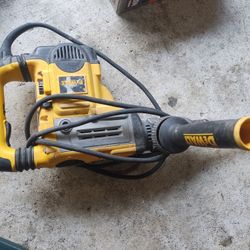Rotomartillo Dewalt 