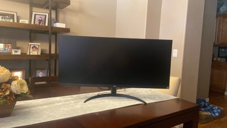 LG 34” computer monitor