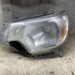 2012 2013 2014 2015 TOYOTA TACOMA LEFT DRIVER SIDE HALOGEN HEADLIGHT OEM 