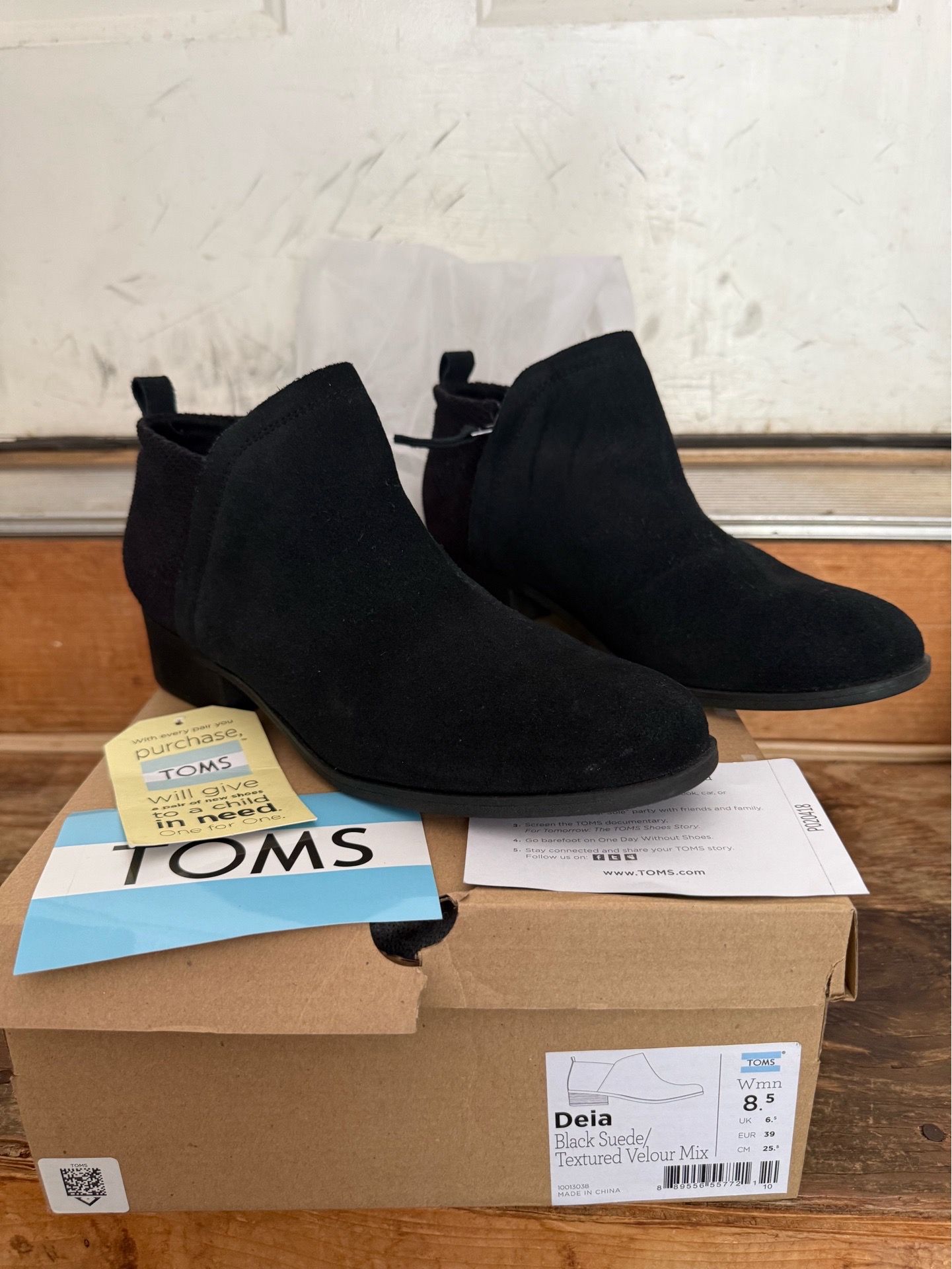 TOMS Women's Deia Bootie size 8.5
