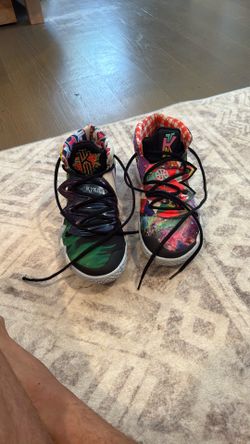 Nike Kybrid S2 “pineapple” - Kyries