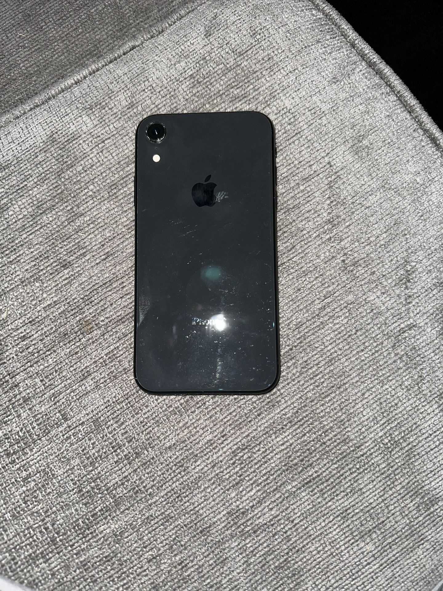 iPhone XR 64GB Unlocked