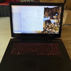 Lenovo Y70 Gaming Laptop 