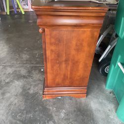Great Wood Dresser- Missing One Small Handle-