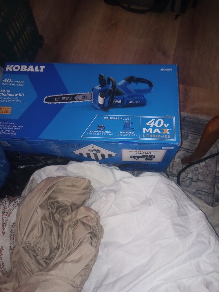 Cobalt 40 Vmax Chainsaw Brand New In A Box 140 Regular At The Store Is 240 Brand New Lithium