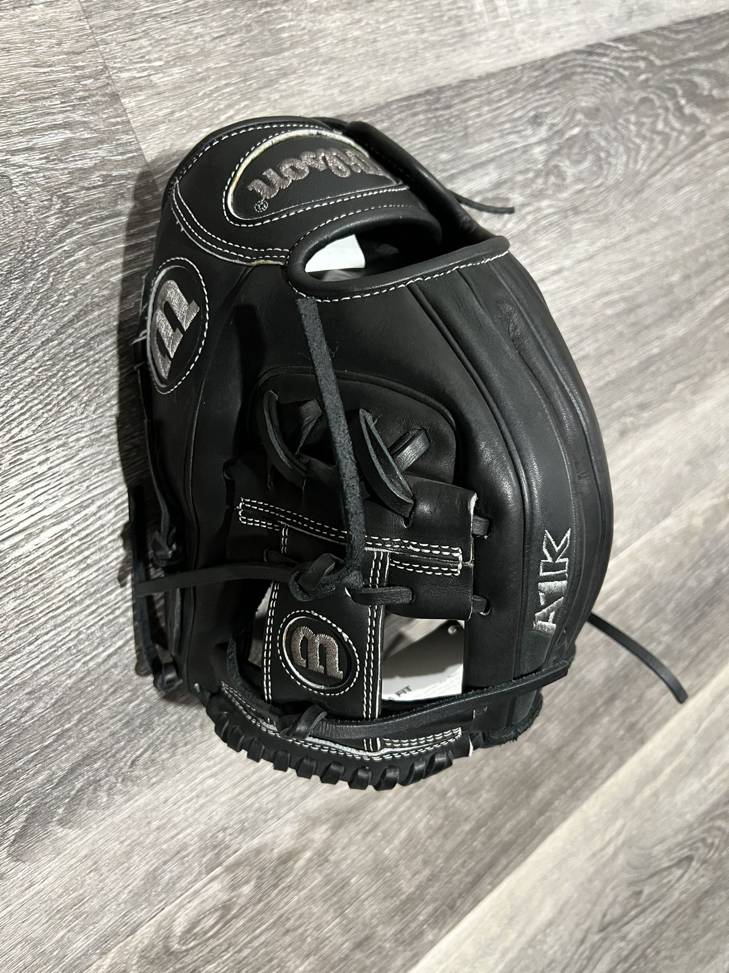 Wilson A1K Baseball Glove 