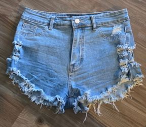 Womens Ladies Juniors Shein Sexy Jean Denim Shorts Distressed Ripped sz Med