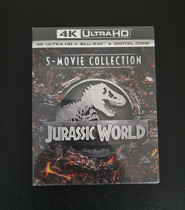 Jurassic World Collection