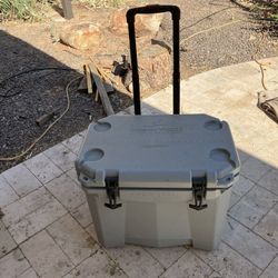 Super Heavy Duty, Long Time Cold, OZARK TRAIL Outdoor Ice Box