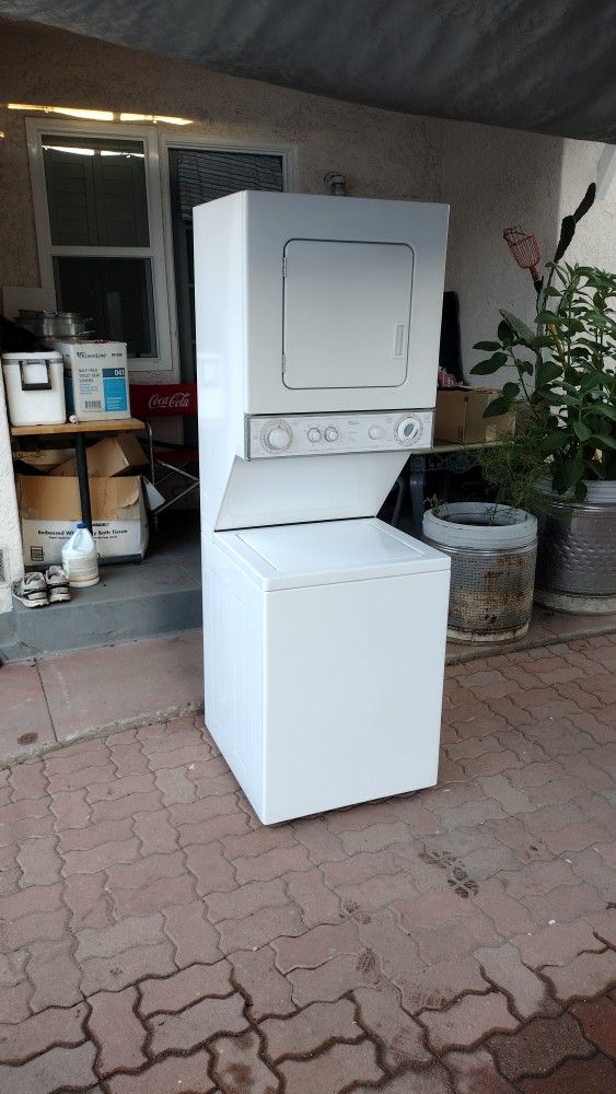 24 Inch Wede Stackable