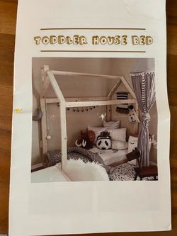 Todler house bed.