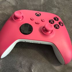 Pink Xbox Controller 