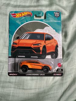 Hot Wheels Premium Lamborghini Urus Car Culture