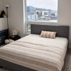 Bed Frame - Full Size Zinus