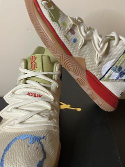 BANDULU x Kyrie 4 “Embroidered Splatter”