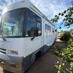 1999 Winnebago Brave 35 foot