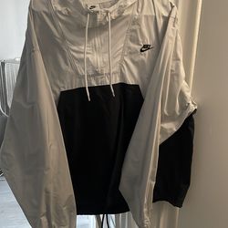 Nike wind breaker