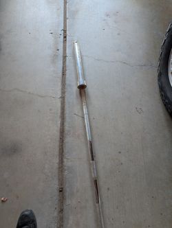45 Lbs Olympic 7ft Barbell – Standard 2” Weight Bar – Used – Great for Home Gym