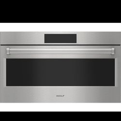 🔥 WOLF 30” Microwave LUXURY BRAND NEW DEAL 🔥  Upgrade your kitchen with this ultra-premium Wolf microwave part of the Sub-Zero/Wolf luxury line — to