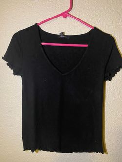 ruffled black v shirt forever21
