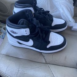 Panda Jordan 1s 