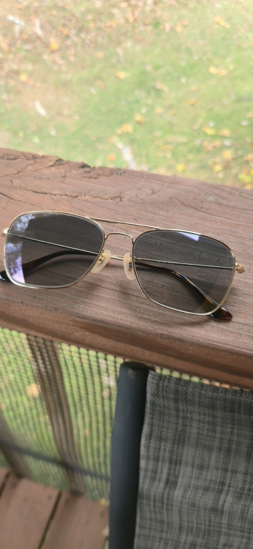 Ray-Ban Gold Frame ORB3136 Caravan