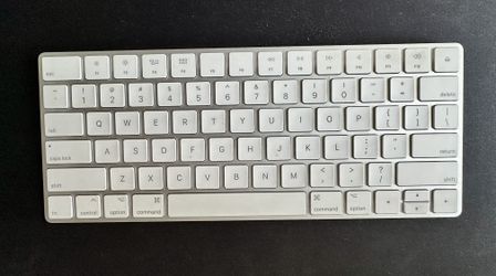 Apple Magic Keyboard