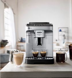 De'Longhi Magnifica Evo Automatic Espresso Machine with Frother and Preset Recipes