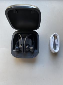 Powerbeats Pro A2048 Wireless Earbuds 