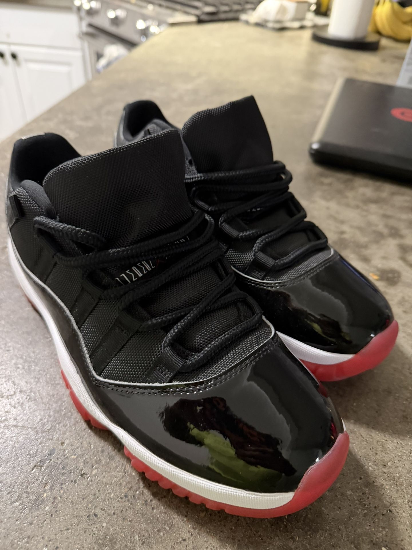 11 Jordan Low BRED $220 Obo Size 10