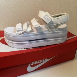 Nike Sandals 