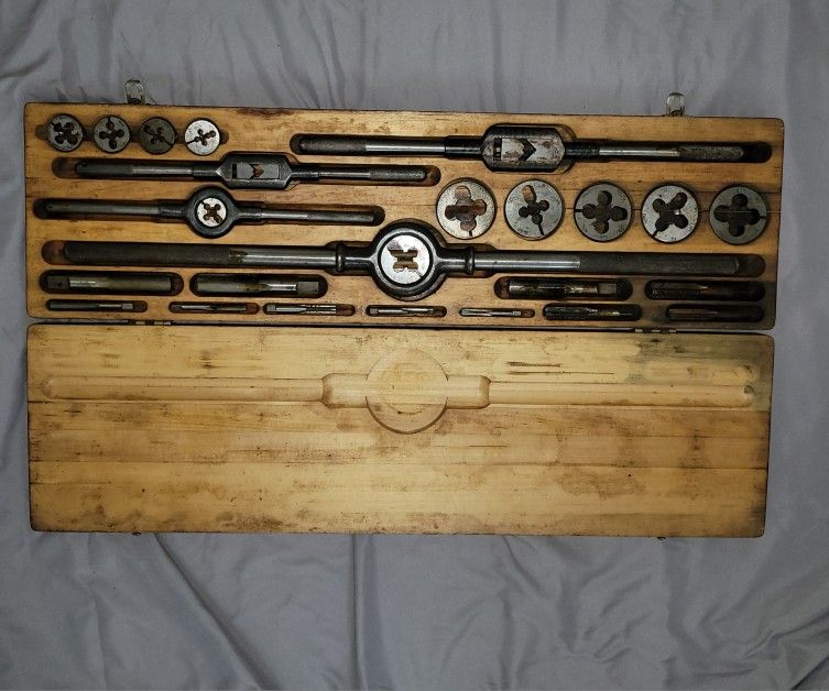 Greenfield U.S. Screw Threading Set with HS G Taps