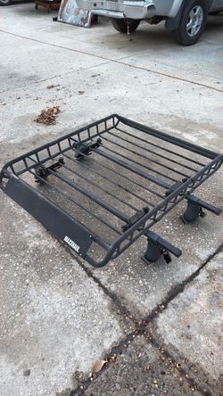 Universal roof rack