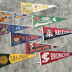 VINTAGE STYLE WOOL FELT PENNANT FLAGS