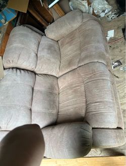 Reclining loveseat seat
