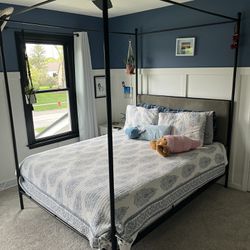 Canopy Bed Frame 