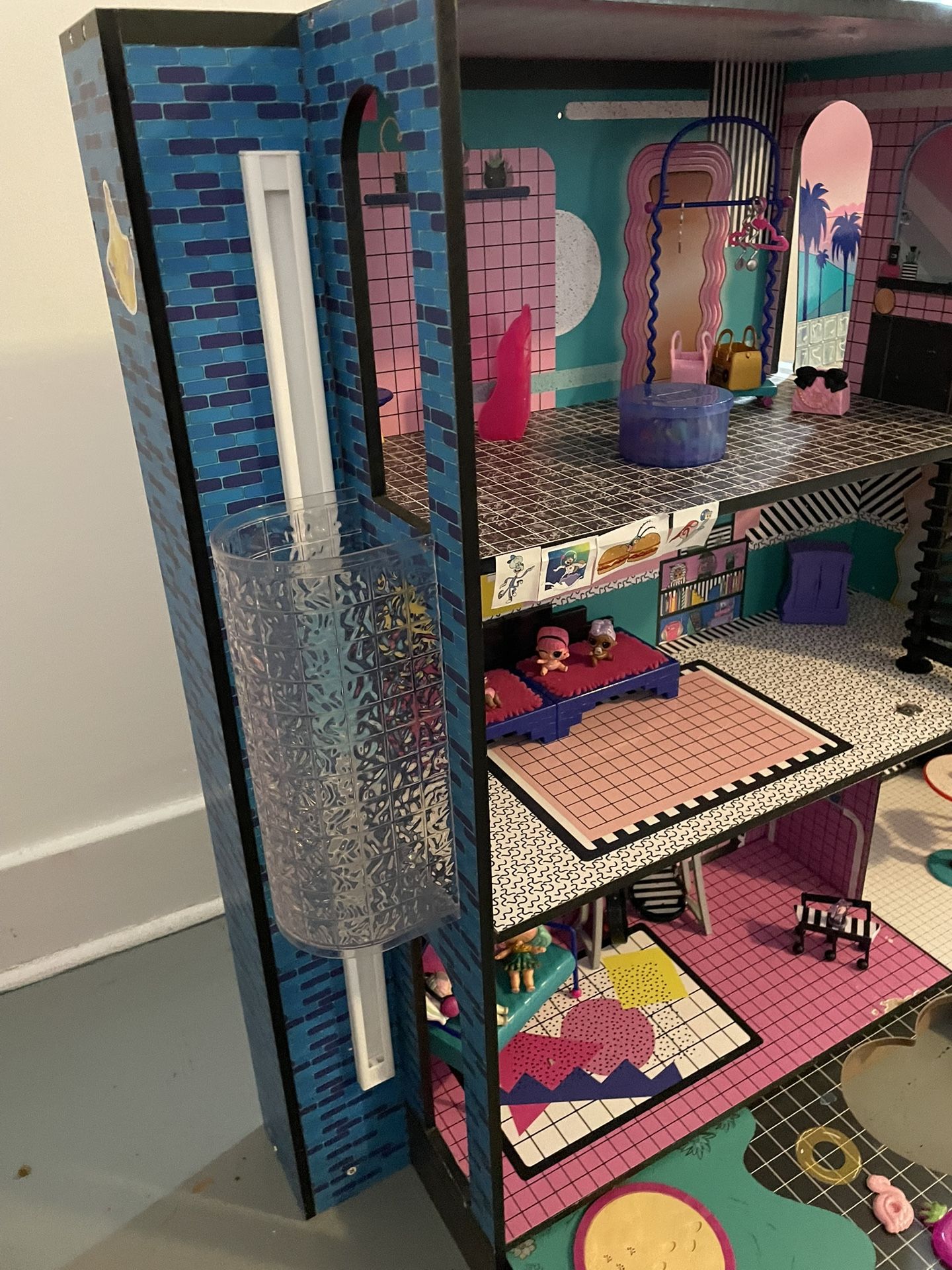 LOL Doll House
