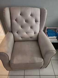 Rocking Chair For Sale (Pick Up Only)