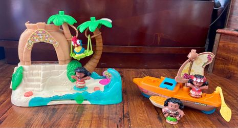 Little People: Moana Village AND Maui Canoe