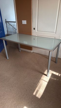 Nice glass computer desk