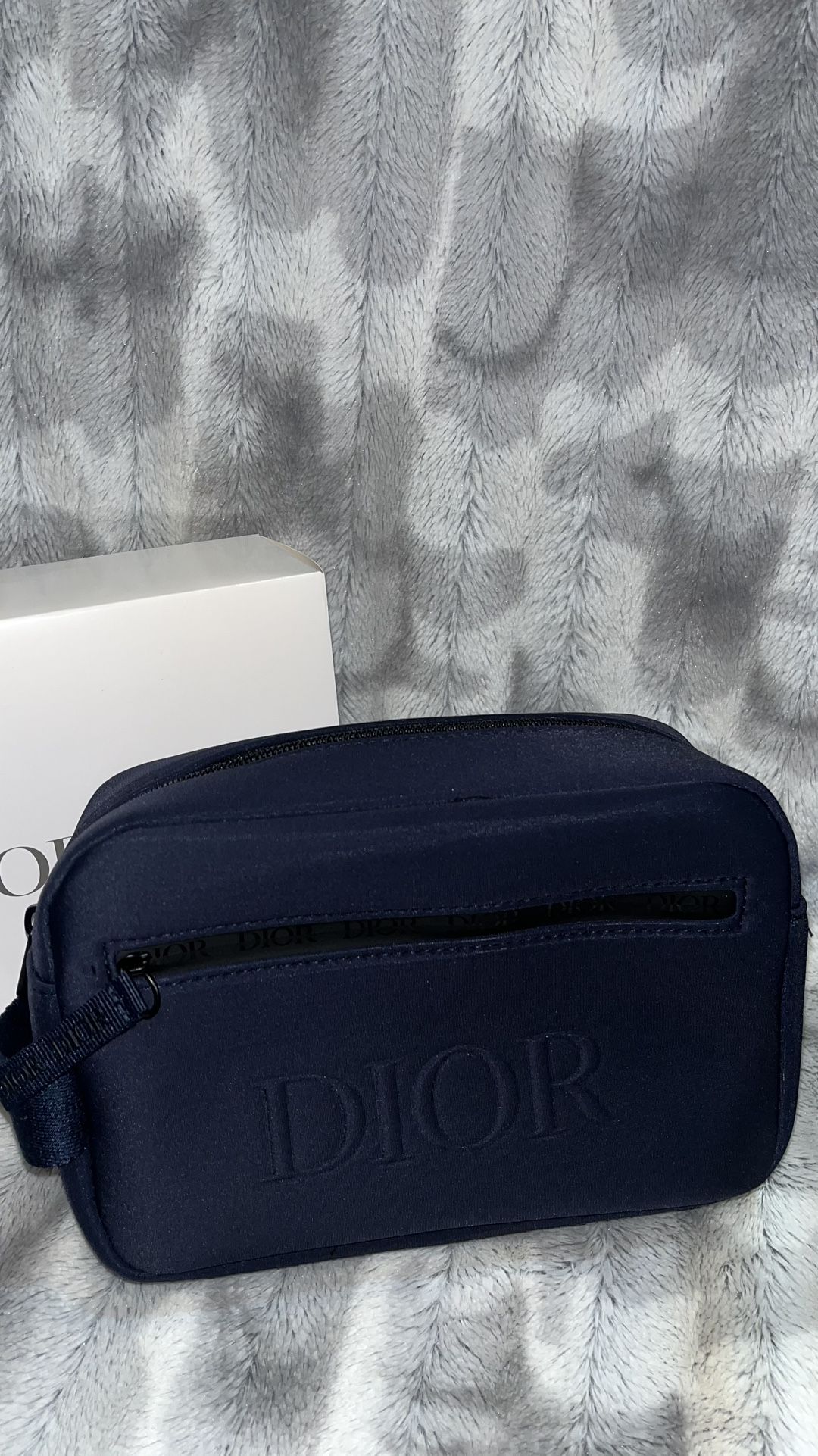 Dior  Dark Blue Dopp Bag Navy Toiletry Travel Case Pouch Brand New in Box