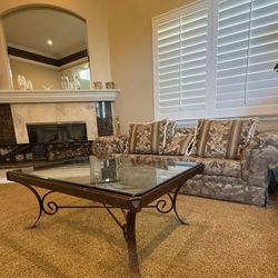 Family Room Set Includes Both Couches And Coffee Table And End Table With Lamp 