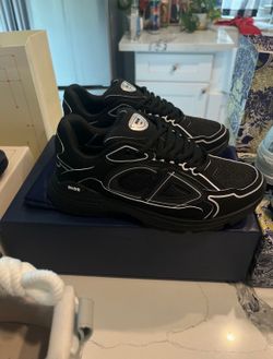 Dior b30