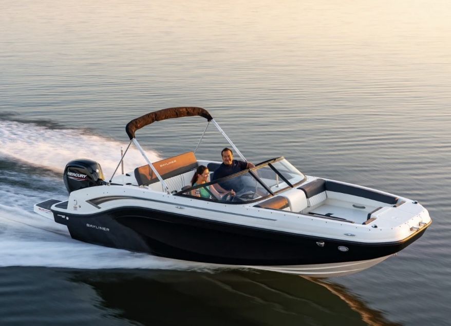 2023 Bayliner DX 2000