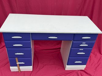 Kid’s desk