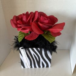 Flower Pen Arrangement 