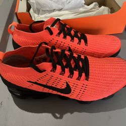 Brand New Nike Vapor Max Size 10