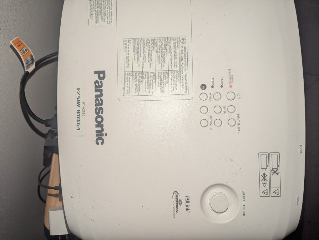 Panasonic PT-VZ580